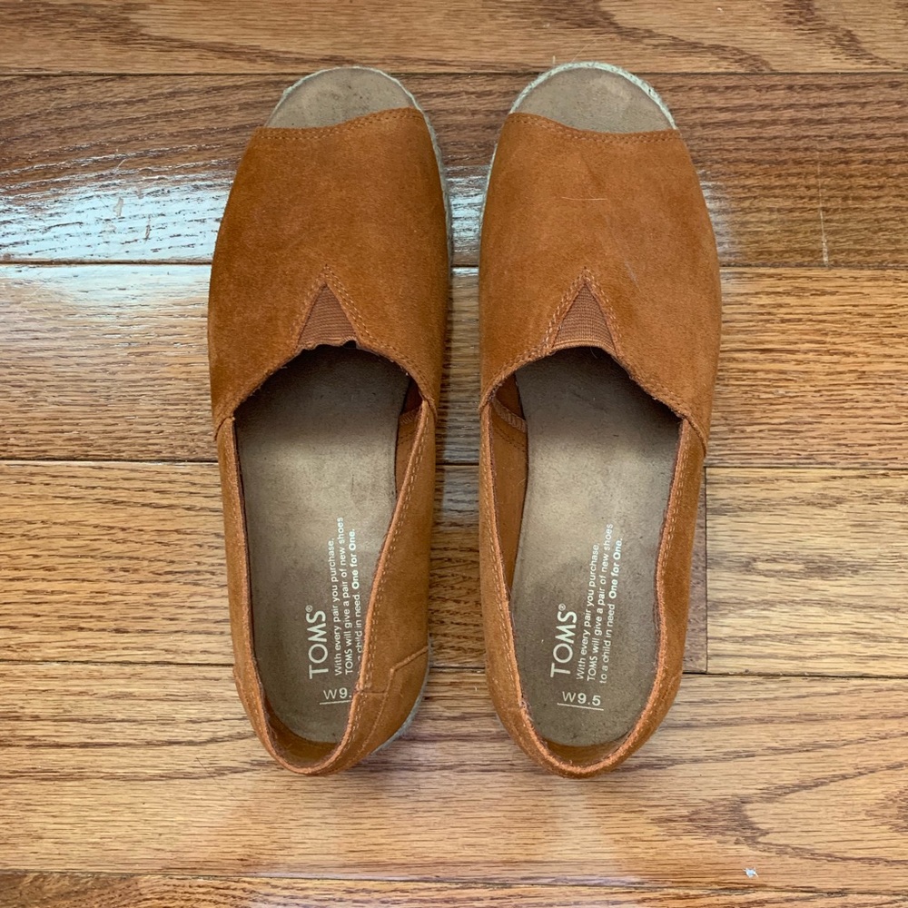 Toms open toe